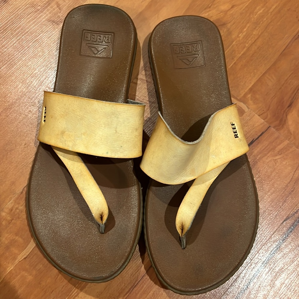 Reef Cushion Sol sandal in “Natural” size 7